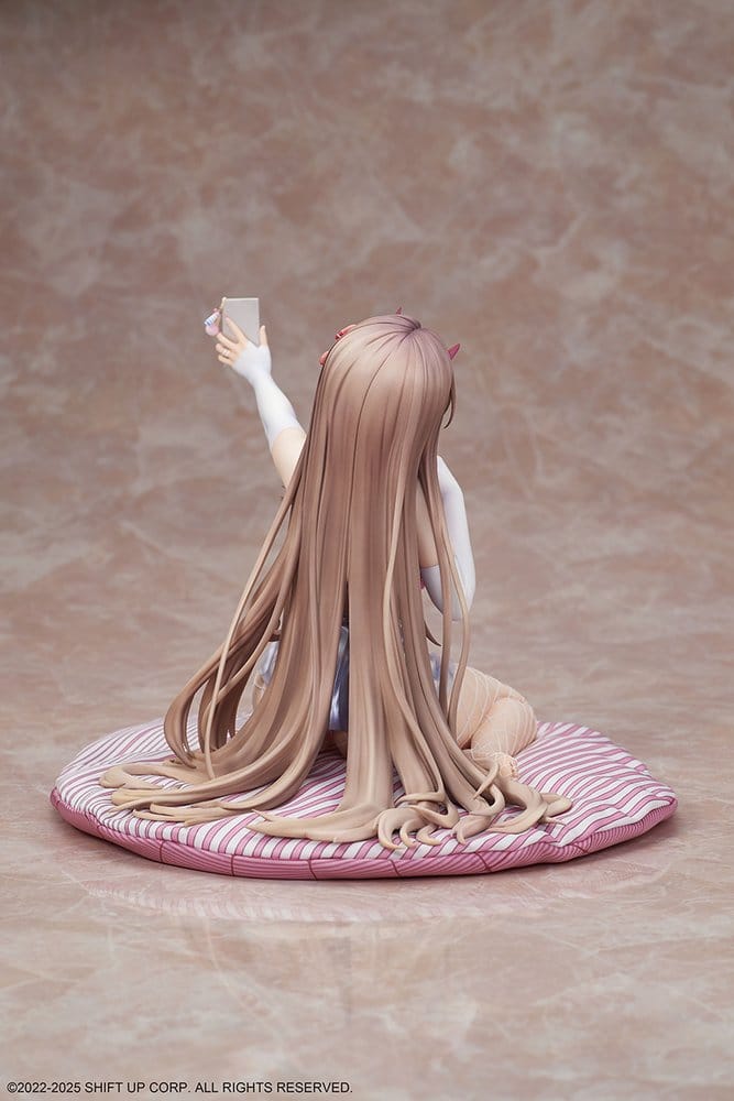 Goddess of Victory: Nikke - Viper Complete Figure 1/4 Scale Statue – Bild 4