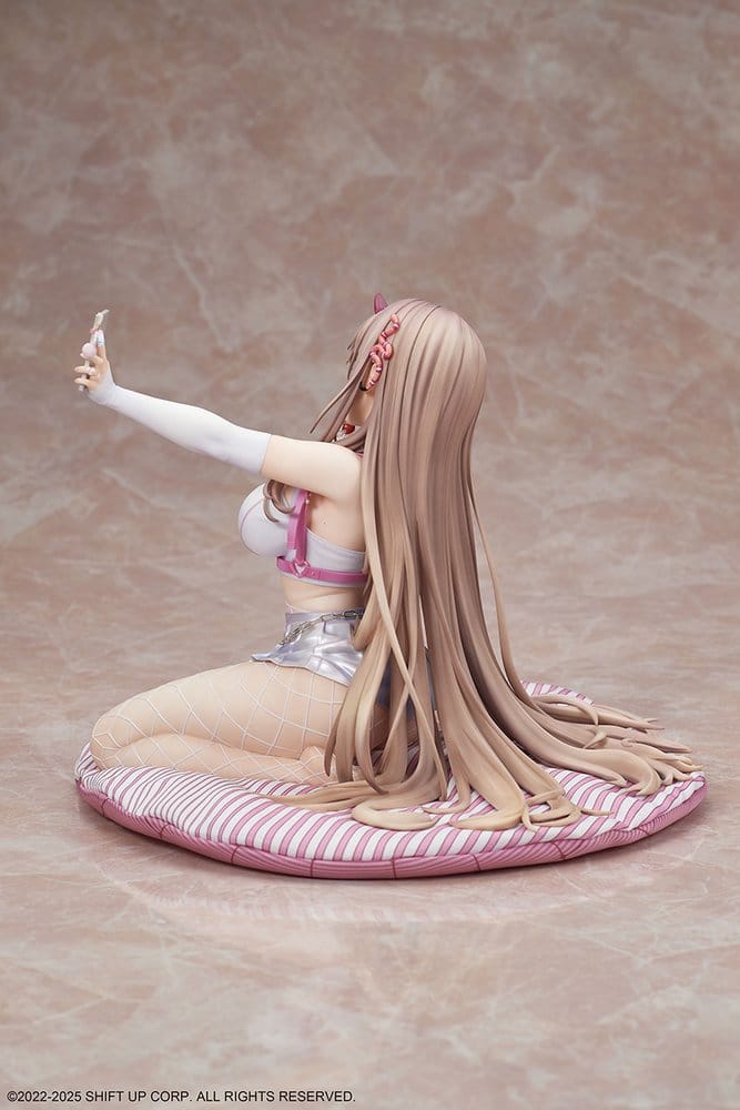 Goddess of Victory: Nikke - Viper Complete Figure 1/4 Scale Statue – Bild 5