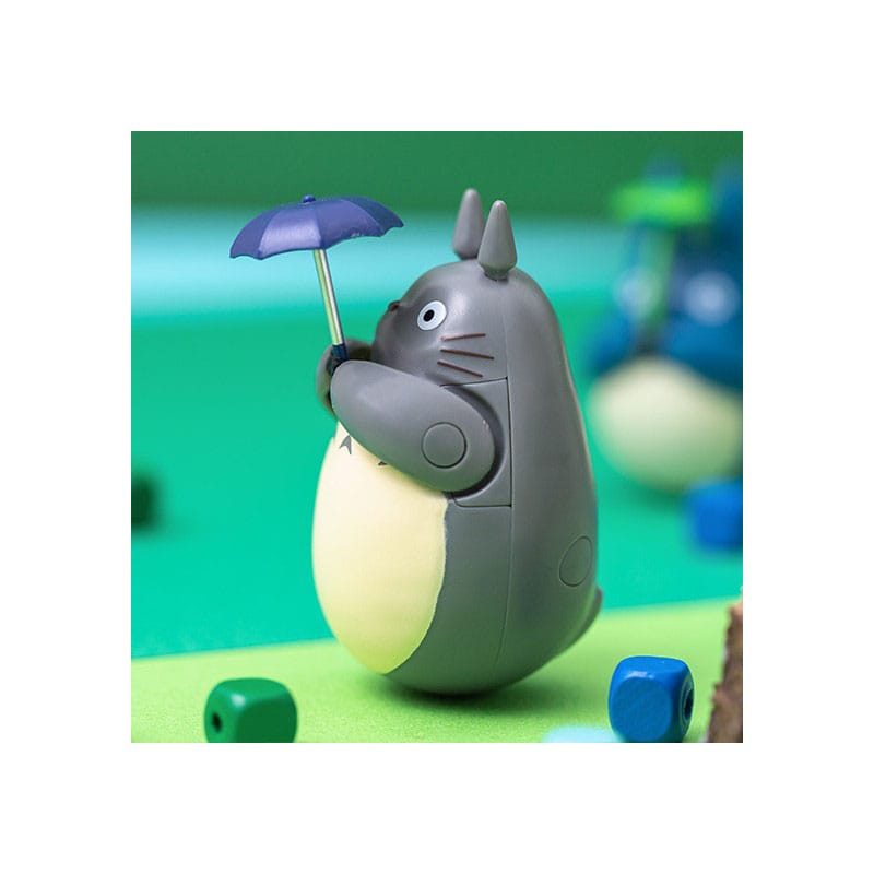 Mein Nachbar Totoro Figur mit rundem Boden Big Totoro with leaf 7 cm – Bild 5