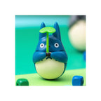 Mein Nachbar Totoro Figur mit rundem Boden Mid Totoro with leaf 6 cm – Bild 6