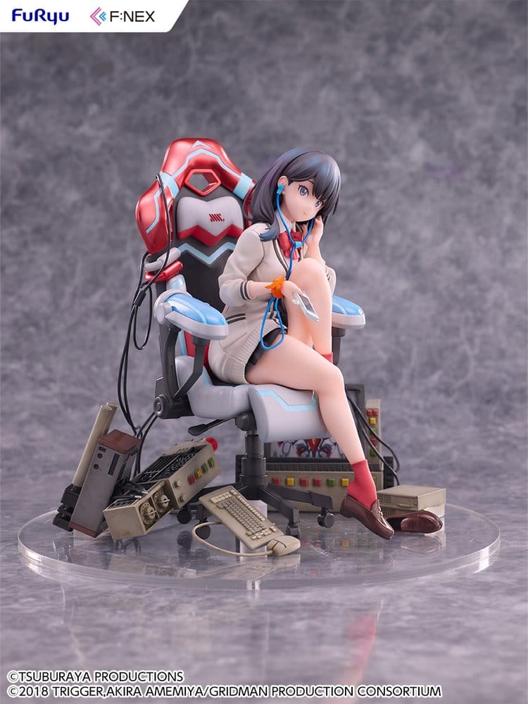 SSSS.Gridman - SSSS. Gridman Universe F:NEX PVC Statue Rikka Takarada Gaming Chair Ver. – Bild 2
