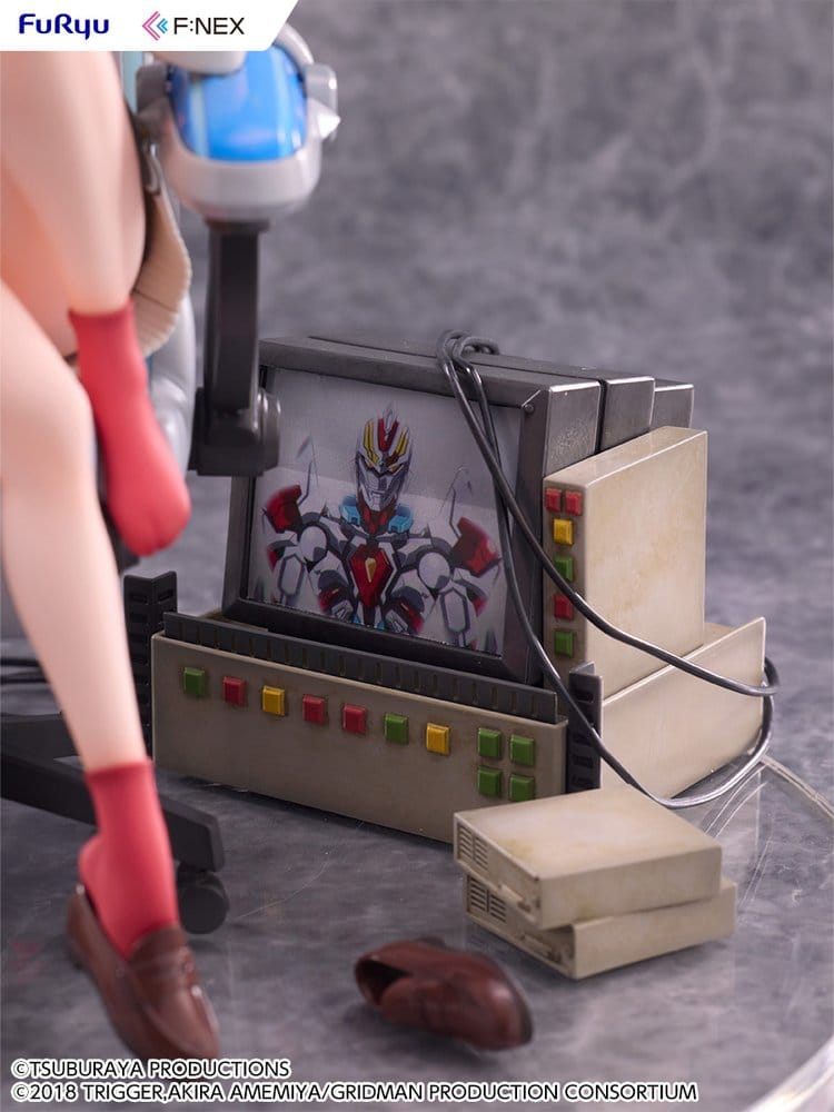 SSSS.Gridman - SSSS. Gridman Universe F:NEX PVC Statue Rikka Takarada Gaming Chair Ver. – Bild 5