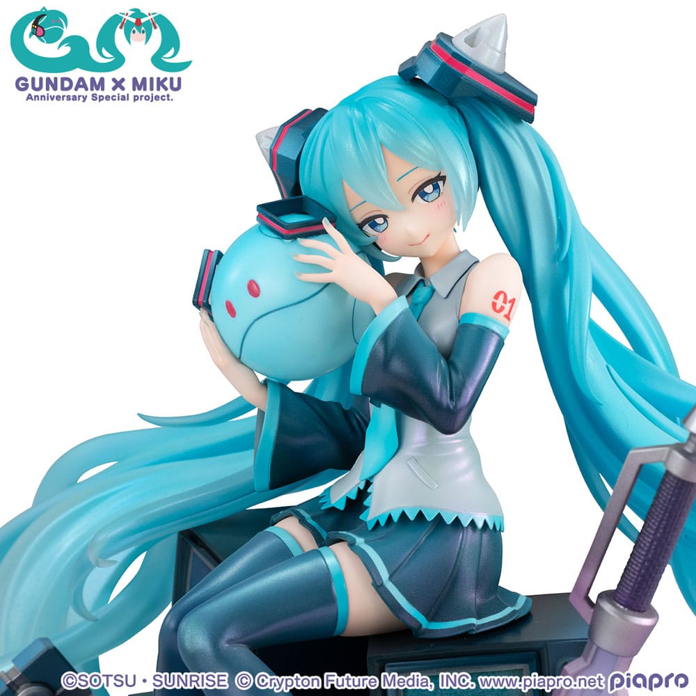 Gundam - Mobile Suit Gundam x Hatsune Miku Lucrea PVC Statue Hatsune Miku x OO Gundam 45th Anniversary – Bild 6