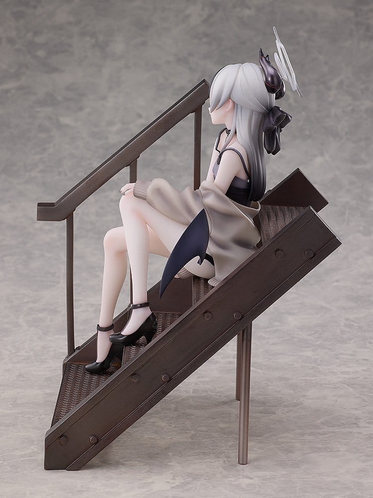Blue Archive - Kayoko (Dress): Memorial Lobby Ver. 1/7 Scale Statue – Bild 4