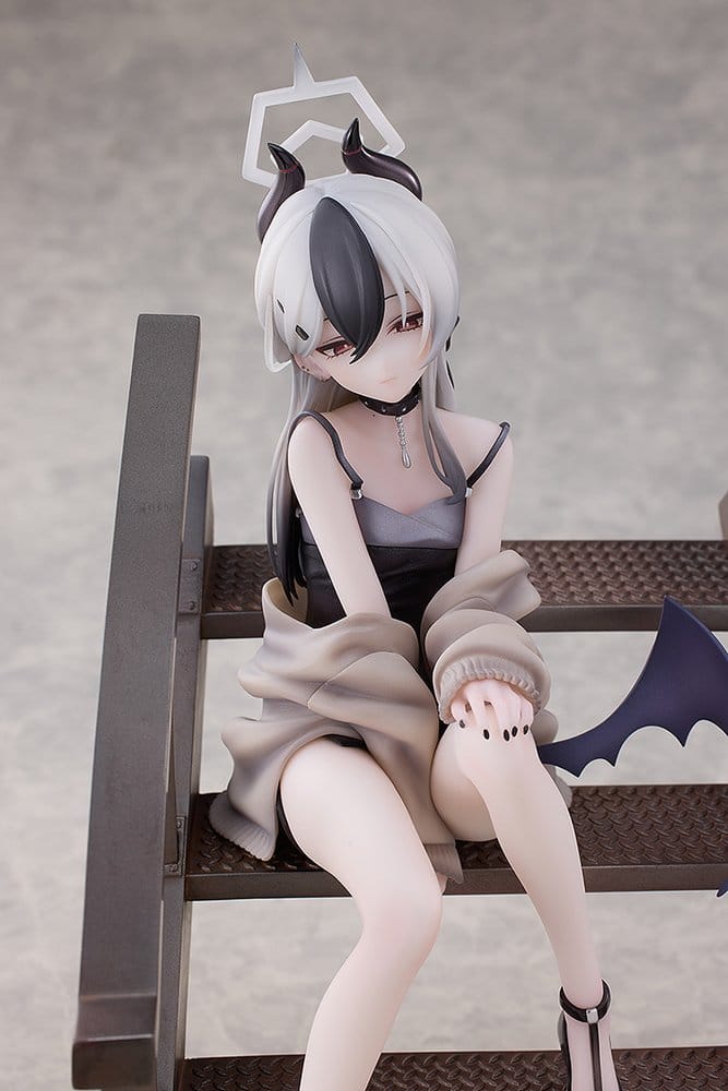 Blue Archive - Kayoko (Dress): Memorial Lobby Ver. 1/7 Scale Statue – Bild 9