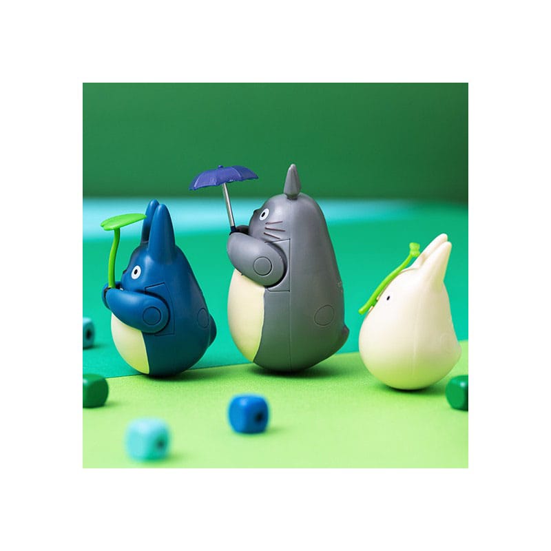 Mein Nachbar Totoro Figur mit rundem Boden Big Totoro with leaf 7 cm – Bild 10